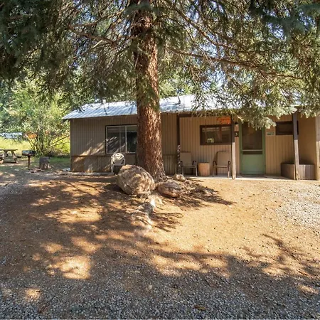 Bear Paw Lodge & Vacation Homes Vallecito Exterior photo