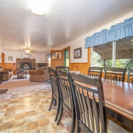 Bear Paw Lodge & Vacation Homes Vallecito Exterior photo