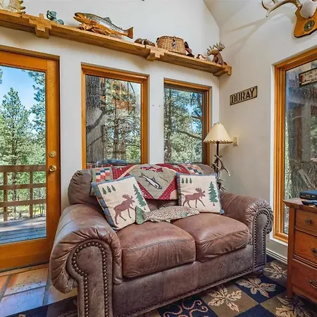 Bear Paw Lodge & Vacation Homes Vallecito Exterior photo
