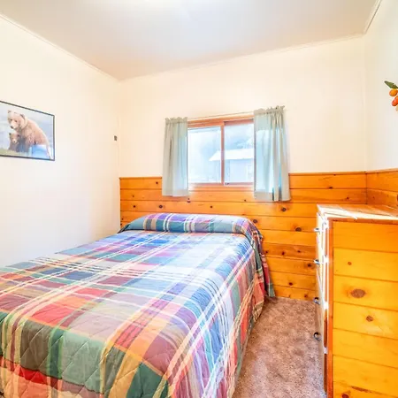 Bear Paw Lodge & Vacation Homes Vallecito Exterior photo