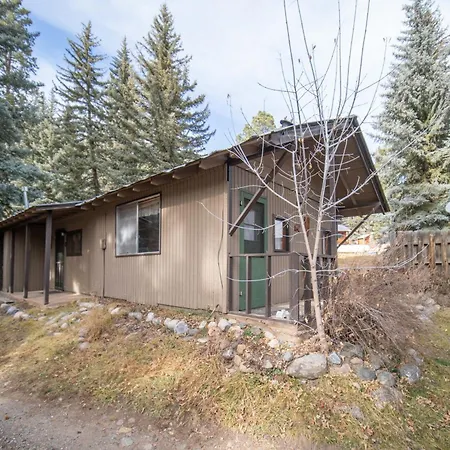 Bear Paw Lodge & Vacation Homes Vallecito Exterior photo