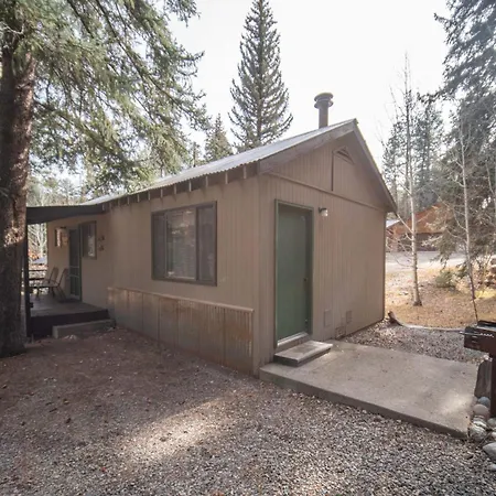 Bear Paw Lodge & Vacation Homes Vallecito Exterior photo