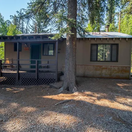 Bear Paw Lodge & Vacation Homes Vallecito Exterior photo