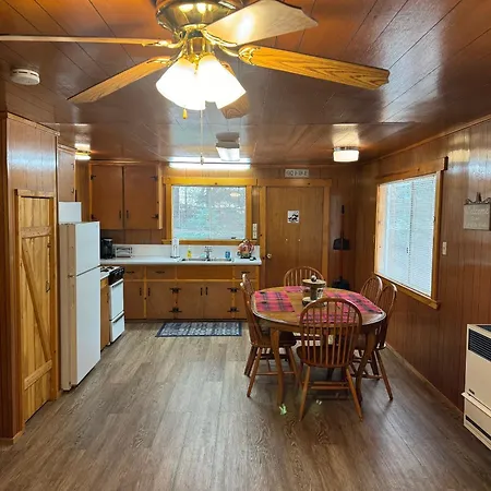 Bear Paw Lodge & Vacation Homes Vallecito Exterior photo