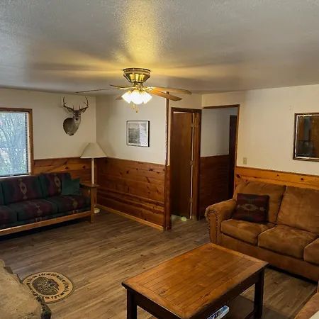 Bear Paw Lodge & Vacation Homes Vallecito Exterior photo