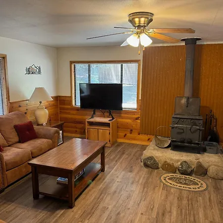 Bear Paw Lodge & Vacation Homes Vallecito Exterior photo