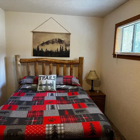 Bear Paw Lodge & Vacation Homes Vallecito Exterior photo