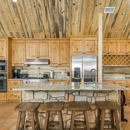 Bear Paw Lodge & Vacation Homes Vallecito Exterior photo