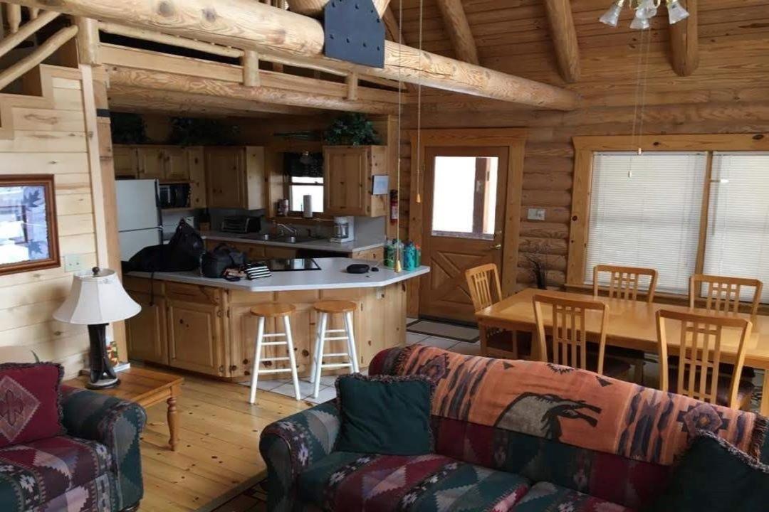 Lodge Bear Paw & Vallecito