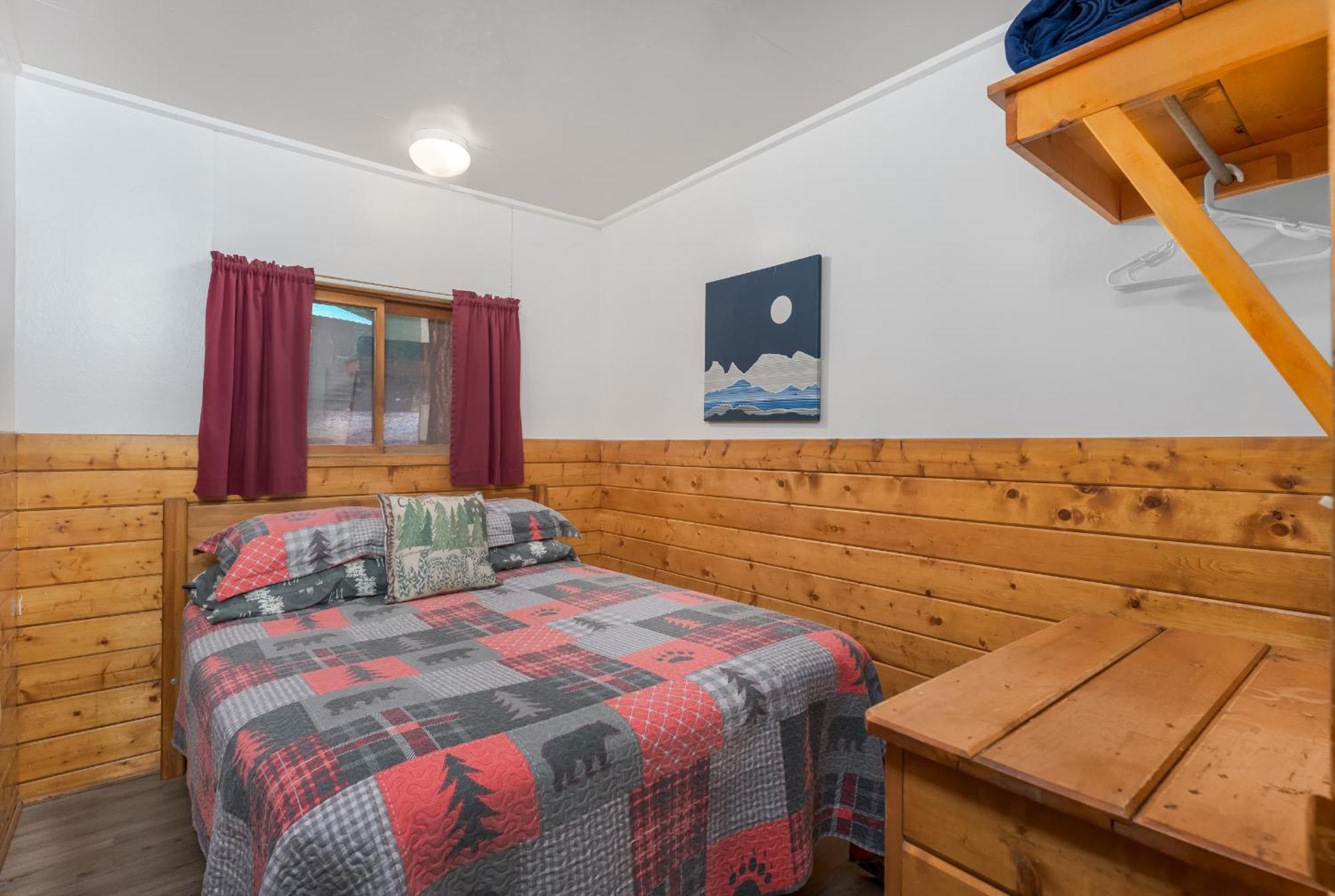 Bear Paw & Lodge