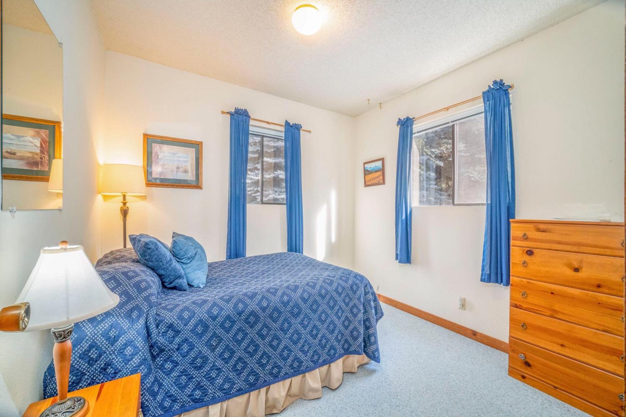 Lodge Bear Paw & Vallecito