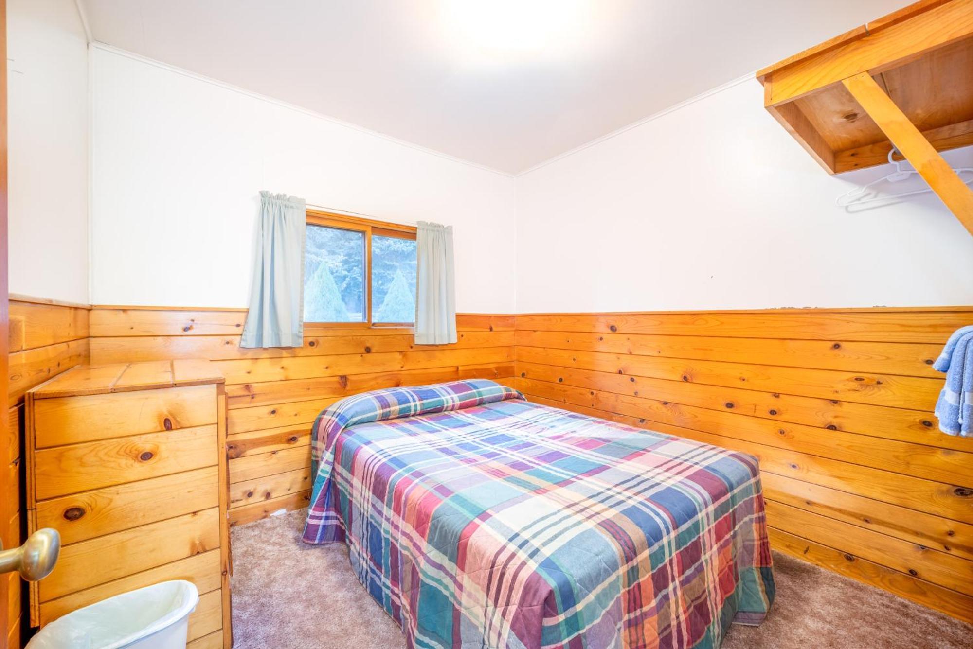 Lodge Bear Paw & Vallecito