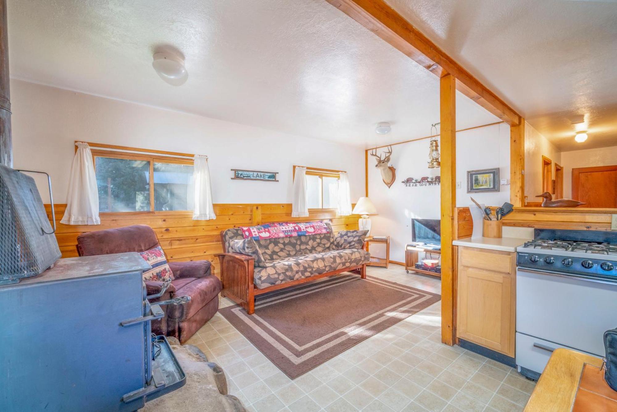 Lodge Bear Paw &