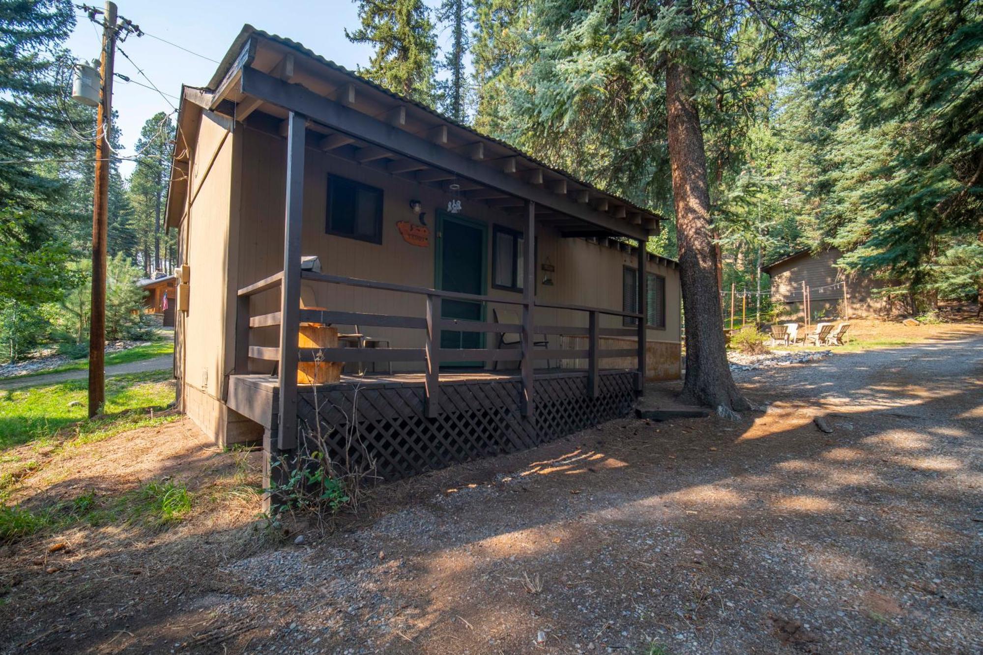 Lodge Bear Paw & Vallecito