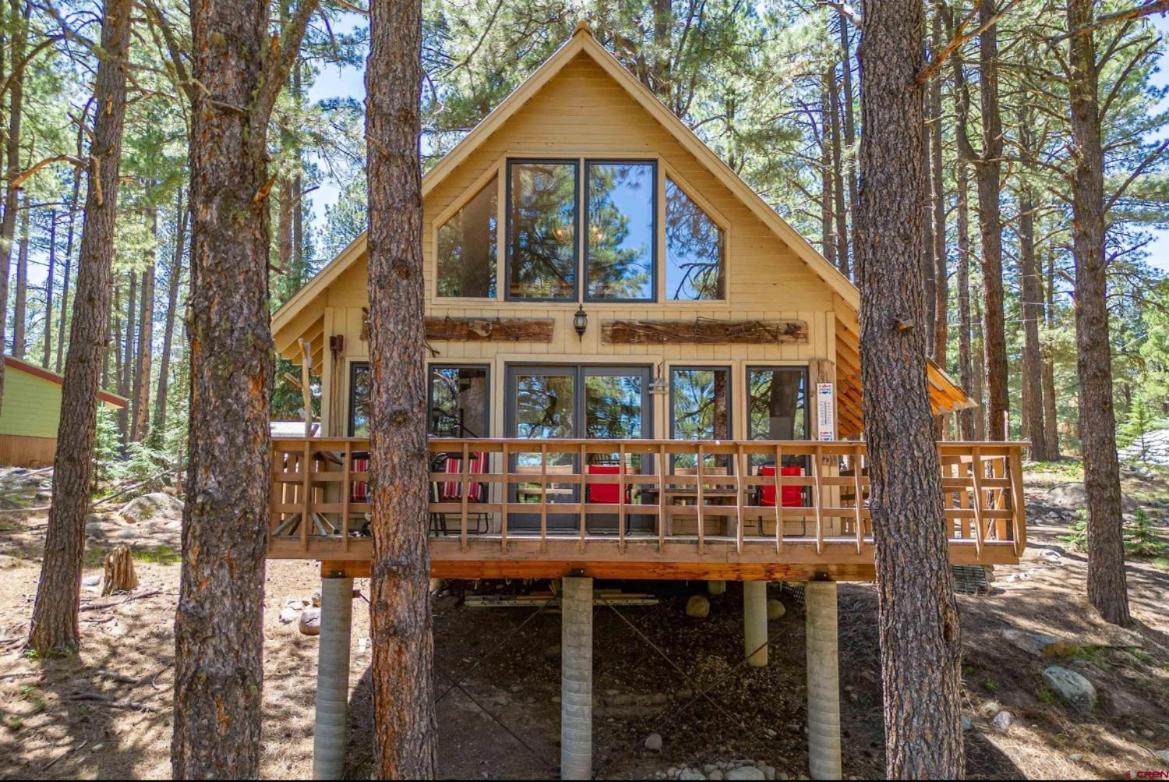 Lodge Bear Paw & Vallecito