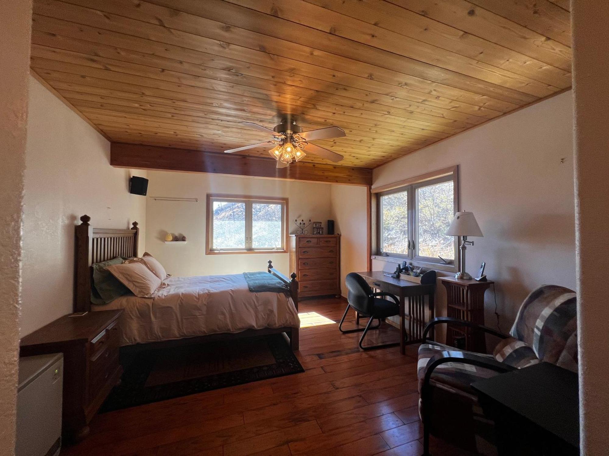 Lodge Bear Paw & Vallecito